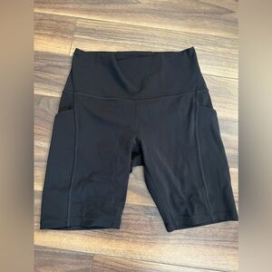 LULU ALIGN 8” HIGH RISE SHORTS
